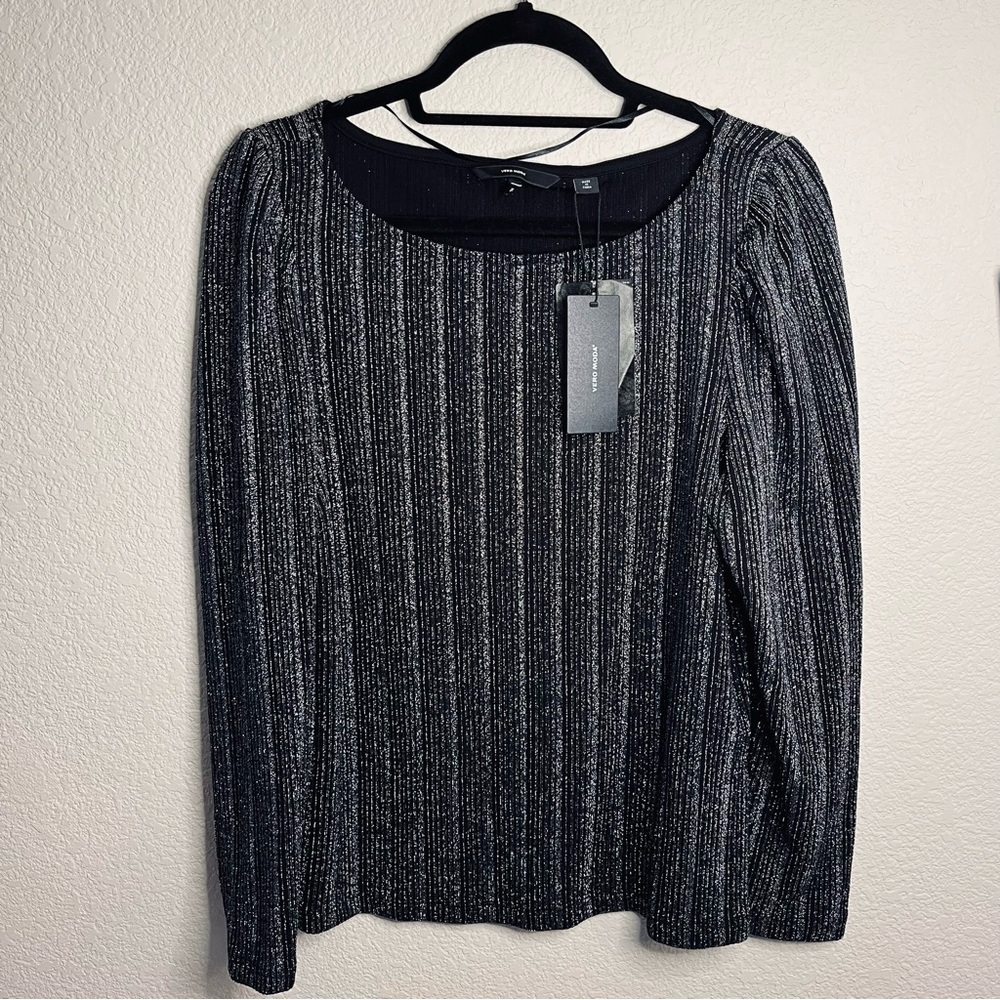 🆕 Vera Moda Long-sleeve Shimmery Boatneck Top Perfect for Date Night or Meeting